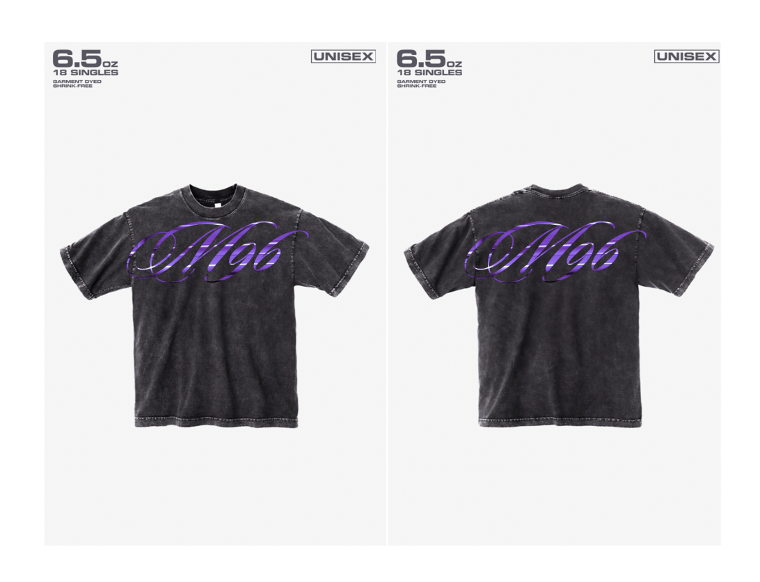 M96 SCRIPT LOGO TEE
